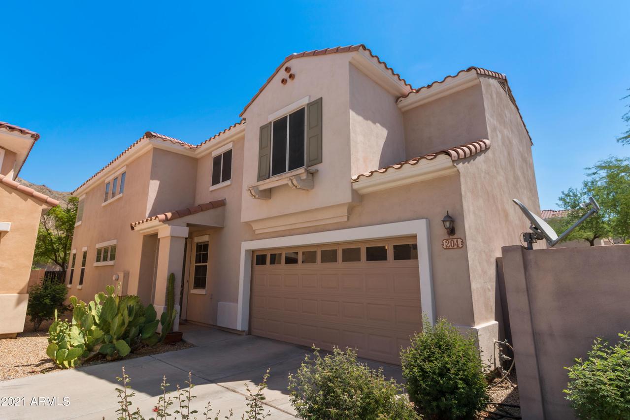204 W Mountain Sage Dr., Phoenix, AZ 85045