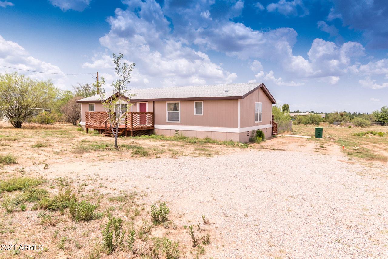 3805 E Keeling Rd., Hereford, AZ 85615
