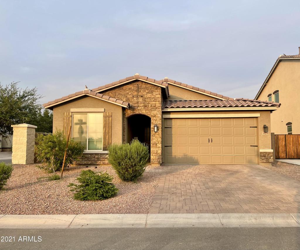 35231 N Braeden Dr., Queen Creek, AZ 85144