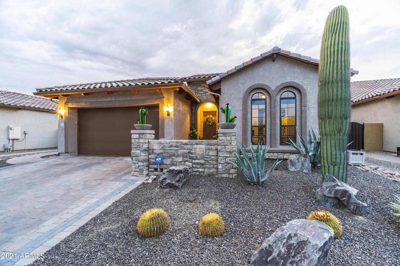 1842 N Waverly, Mesa, AZ 85207