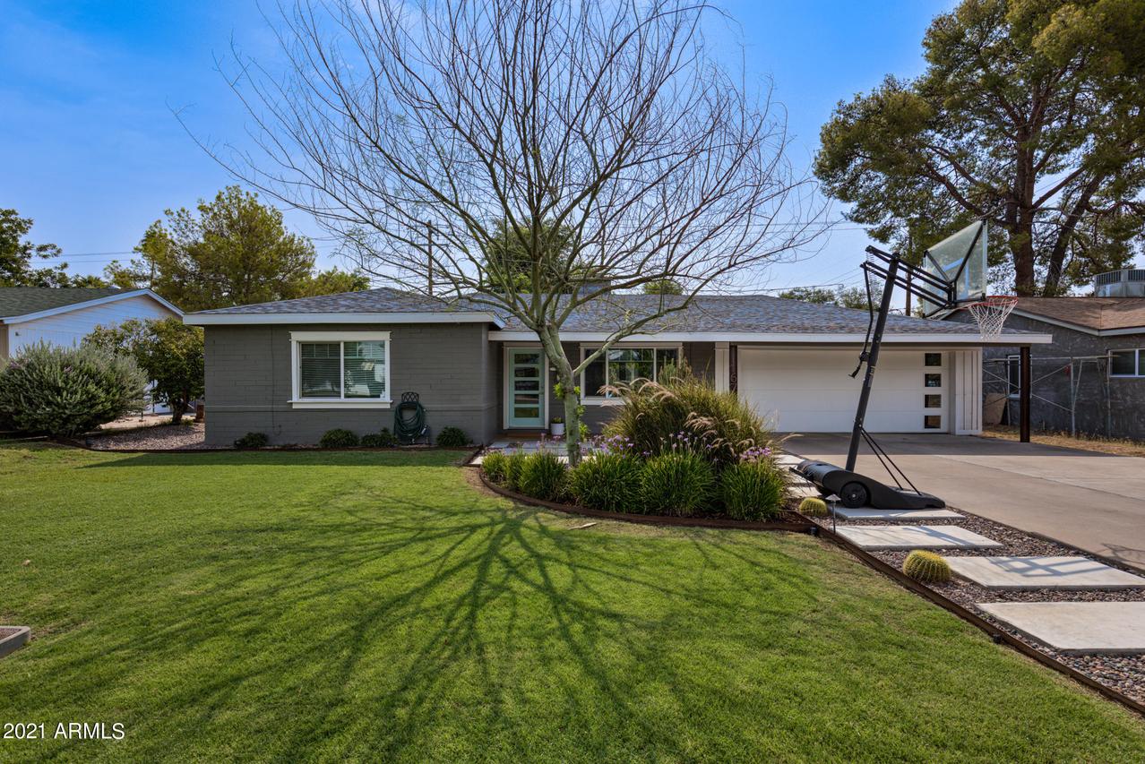 6707 N 11th St., Phoenix, AZ 85014