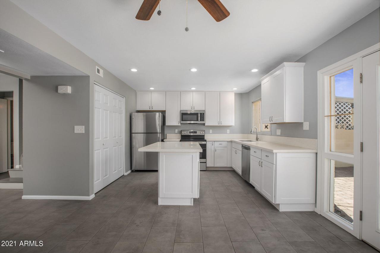 4323 W Ocotillo Rd., Glendale, AZ 85301