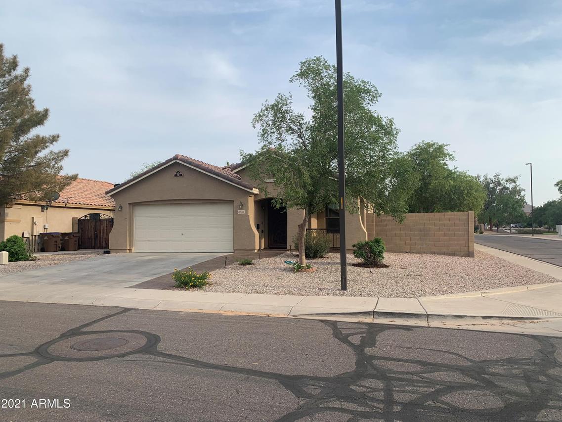 2933 W Hayden Peak Dr., Queen Creek, AZ 85144