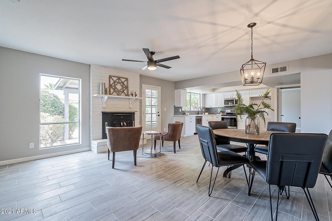3136 W Morrow Dr., Phoenix, AZ 85027