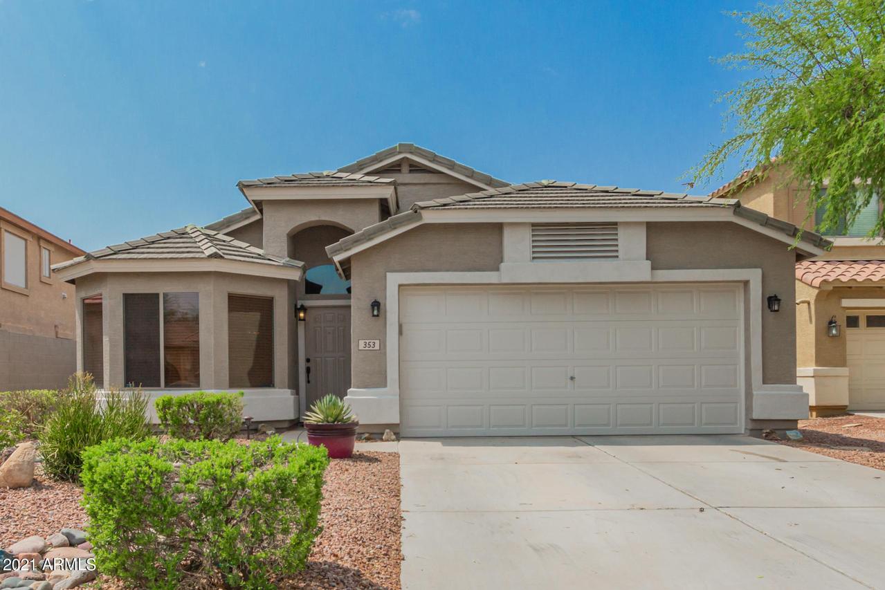 353 W Love Rd., San Tan Valley, AZ 85143