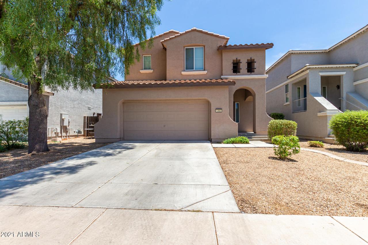 1263 E Julian Dr., Gilbert, AZ 85295