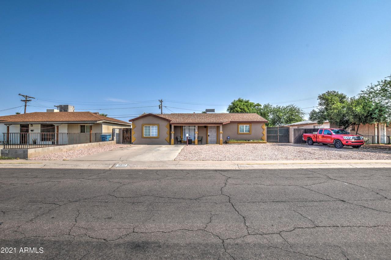 2802 W Turney Ave., Phoenix, AZ 85017