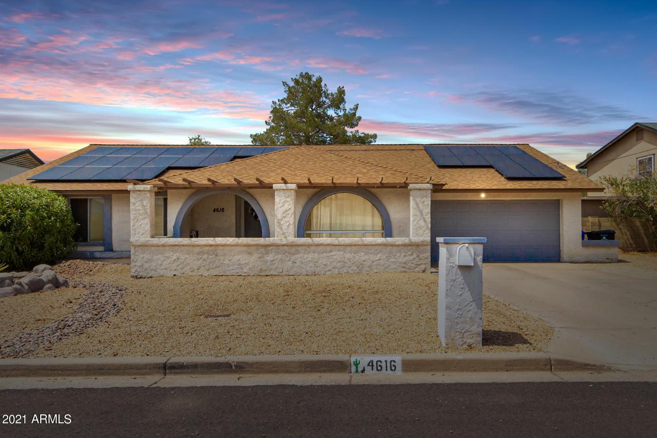 4616 W Wagoner Rd., Glendale, AZ 85308