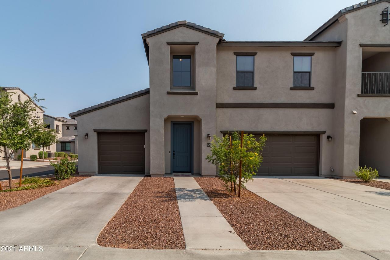 3900 E Baseline Rd. #122, Phoenix, AZ 85042