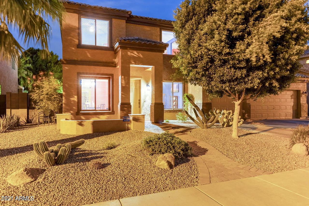 9151 W Alex Ave., Peoria, AZ 85382