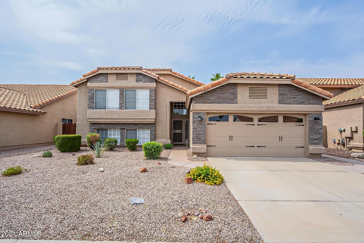 4601 E Desert Cactus St., Phoenix, AZ 85032