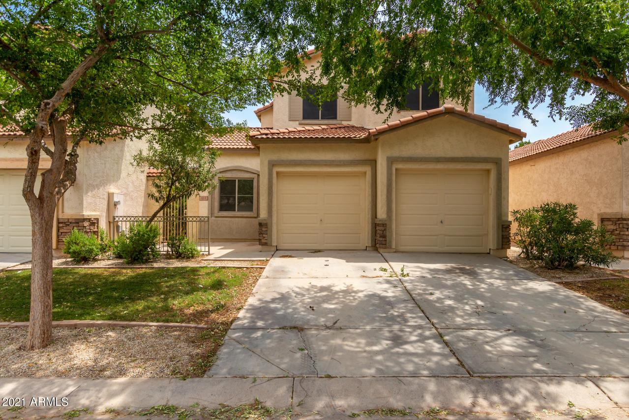 919 S Balboa Dr., Gilbert, AZ 85296