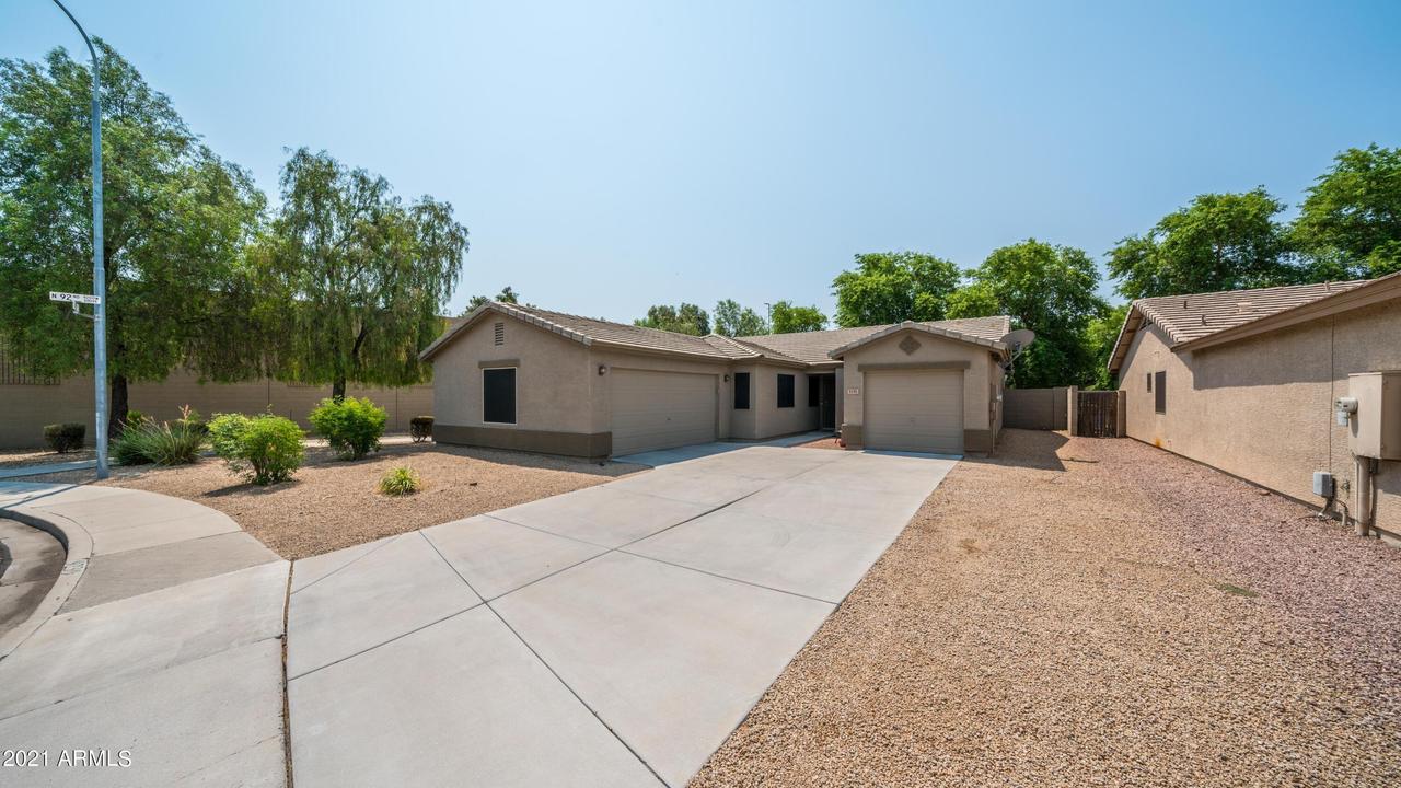 9239 W Caron Cir., Peoria, AZ 85345