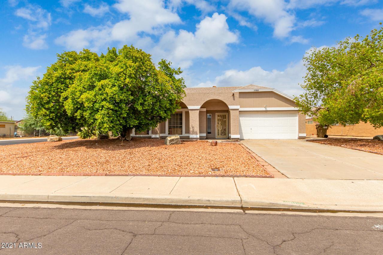 11902 N 79th Ave., Peoria, AZ 85345