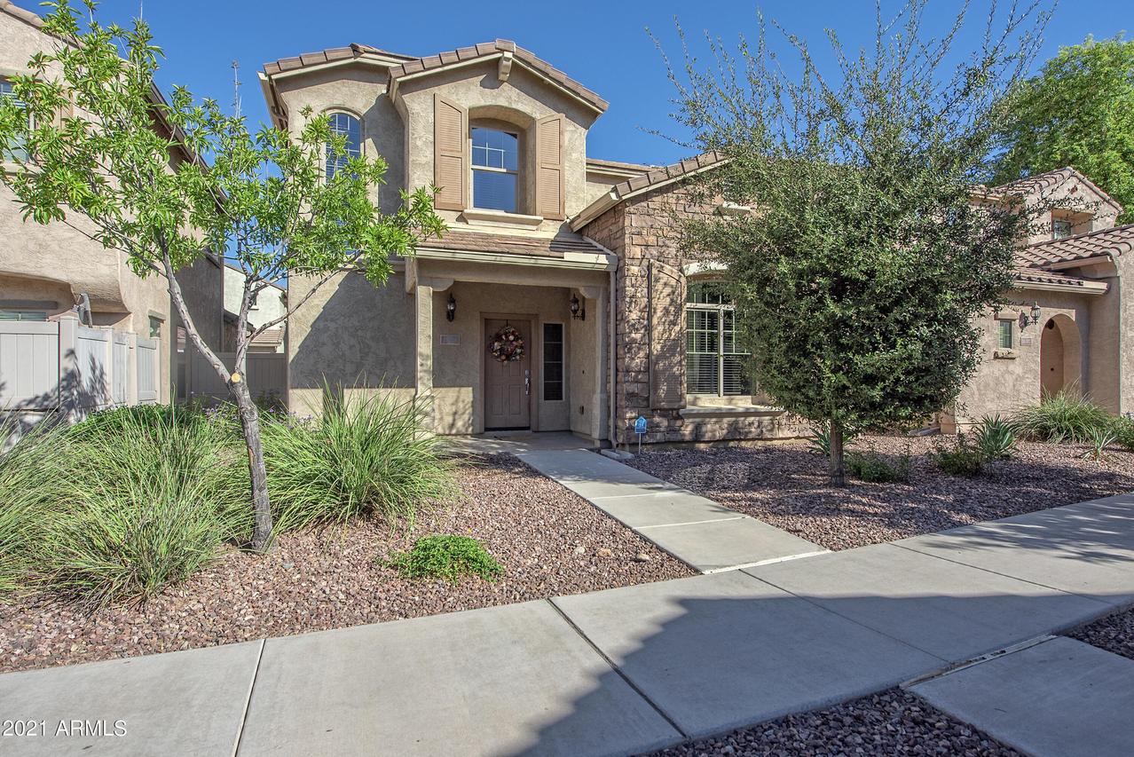16105 N 21st Ln., Phoenix, AZ 85023