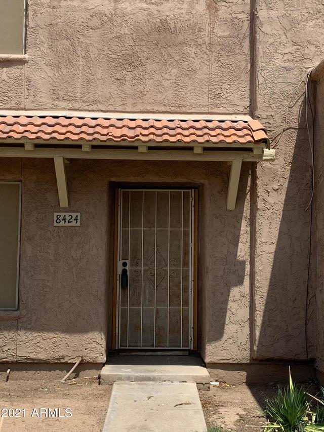 8424 N 32nd Ln., Phoenix, AZ 85051