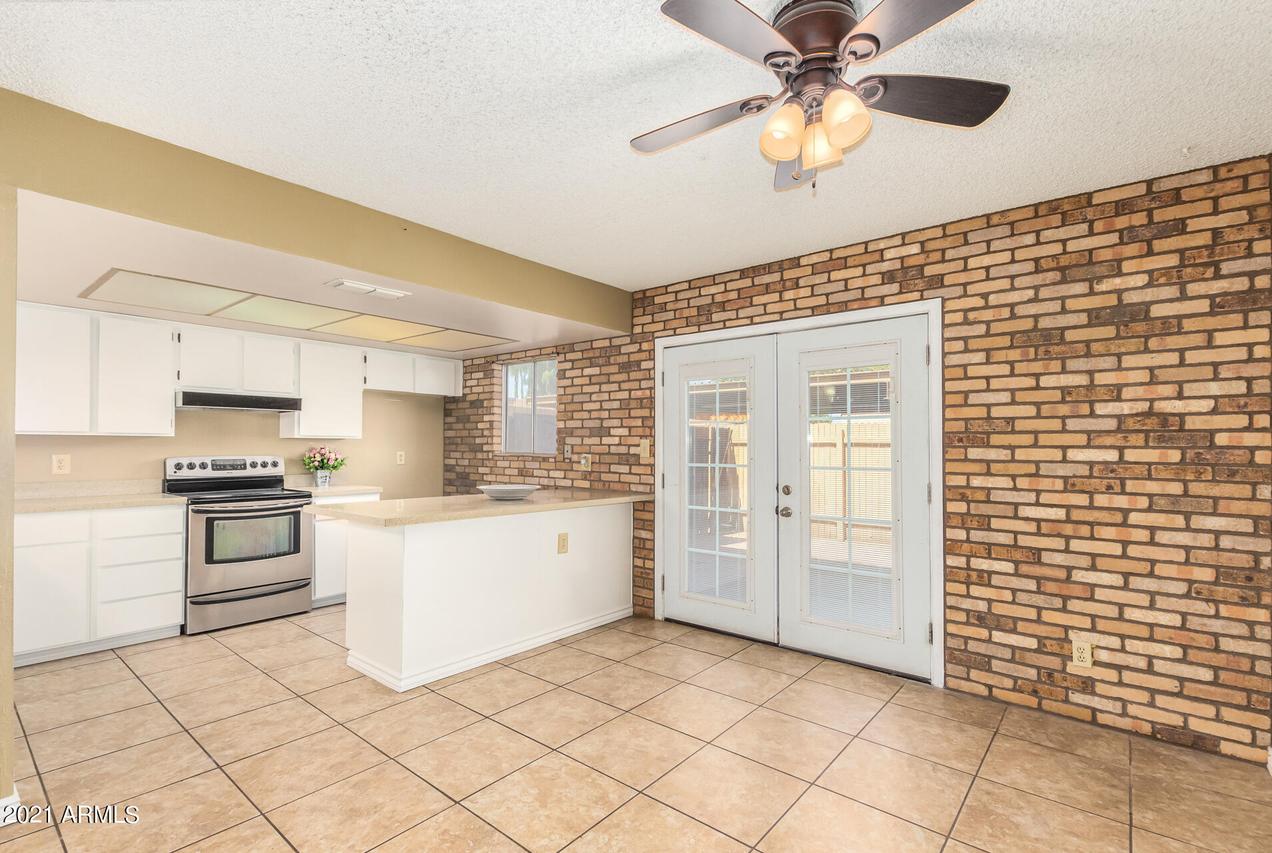 4760 W Rose Ln., Glendale, AZ 85301