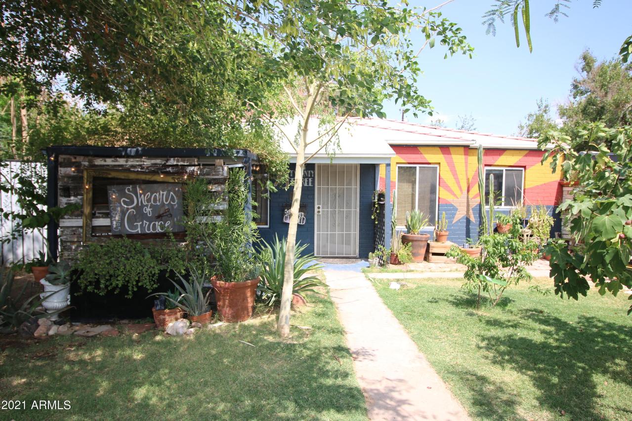 7123 N 56th Ave., Glendale, AZ 85301