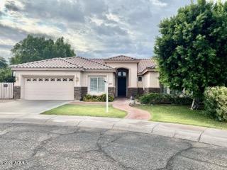 7233 W Via Montoya Dr., Glendale, AZ 85310