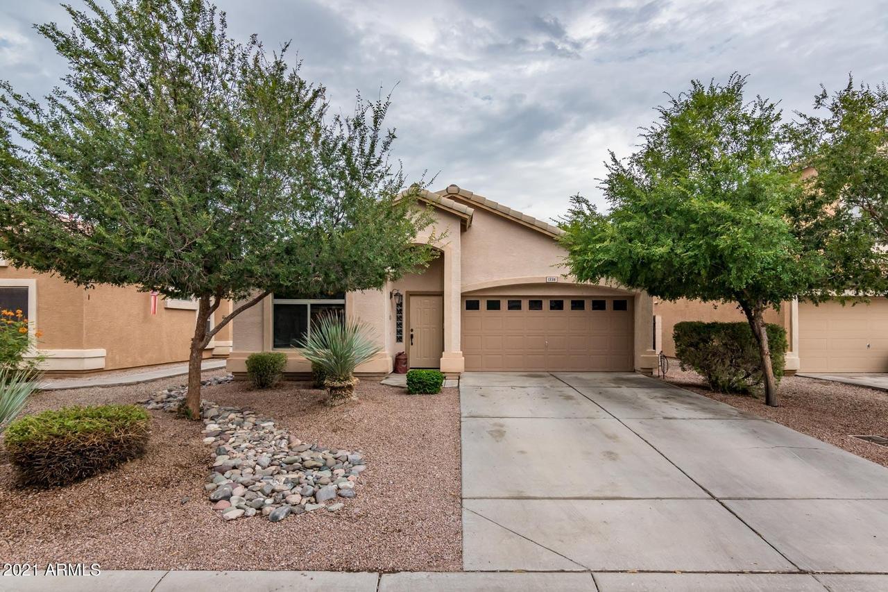1336 E Shari St., San Tan Valley, AZ 85140