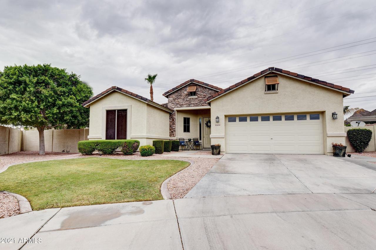 6028 W Questa Dr., Glendale, AZ 85310
