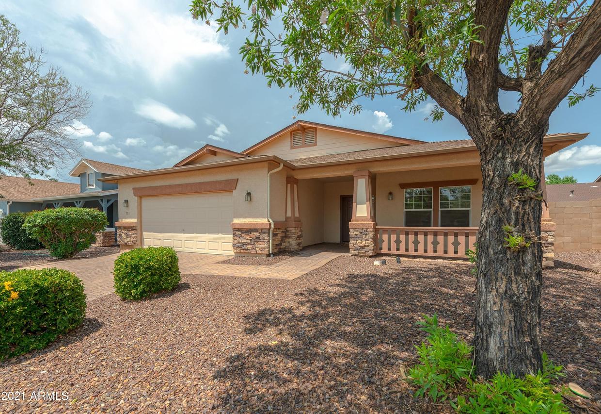 722 N Robles St., Dewey, AZ 86327