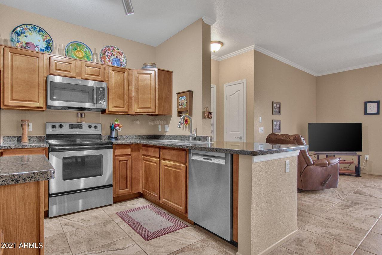 16013 S Desert Foothills Pkwy. #1033, Phoenix, AZ 85048