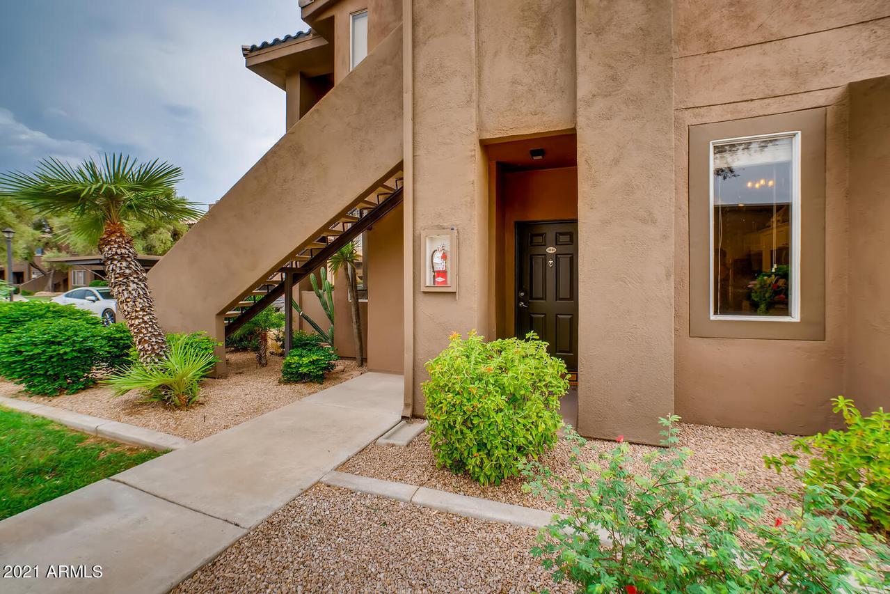 7009 E Acoma Dr. #1040, Scottsdale, AZ 85254