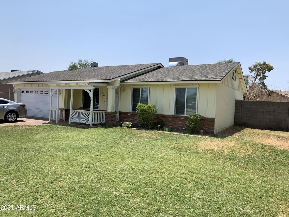 2231 E Garnet Ave., Mesa, AZ 85204