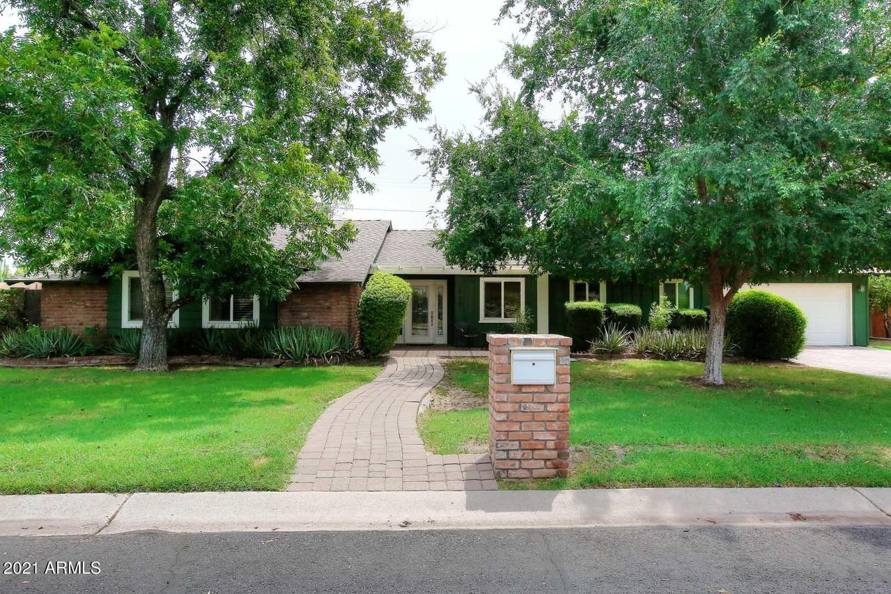 3619 N 49th St., Phoenix, AZ 85018