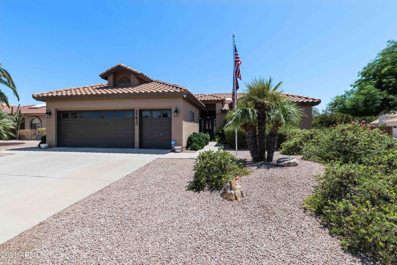 25620 S Brentwood Dr., Sun Lakes, AZ 85248