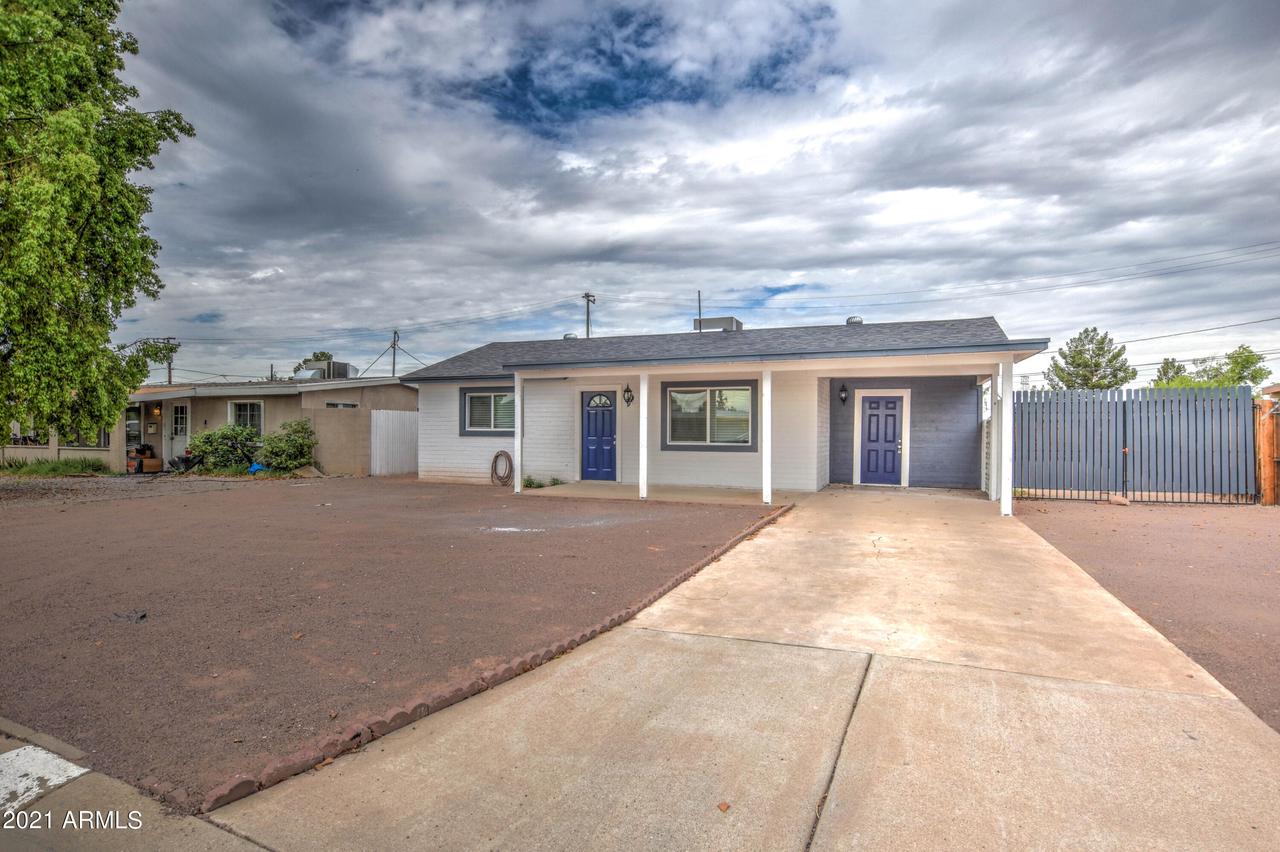 11830 N 113th Dr., Youngtown, AZ 85363