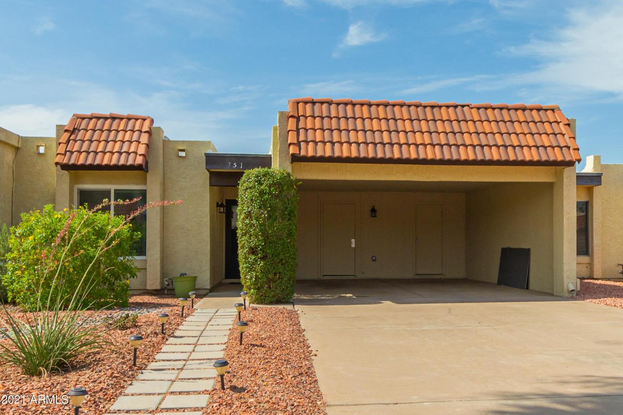 751 W Rice Dr., Tempe, AZ 85283