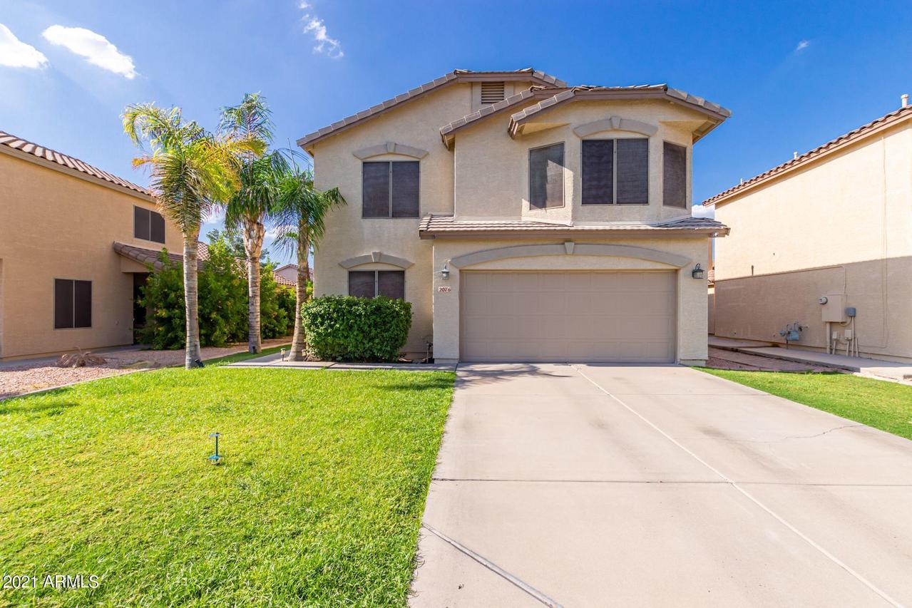 2076 E Arabian Dr., Gilbert, AZ 85296