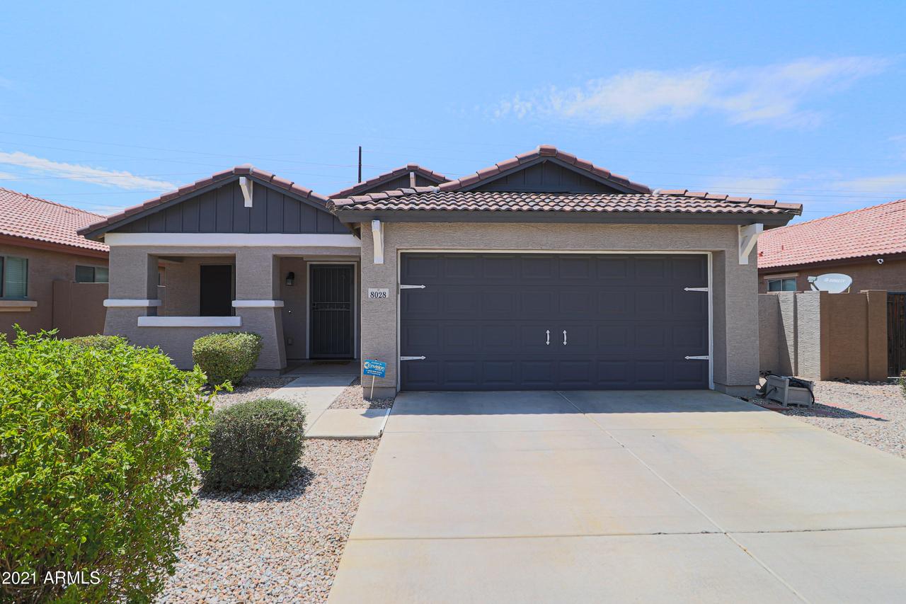 8028 S 48th Ln., Laveen, AZ 85339