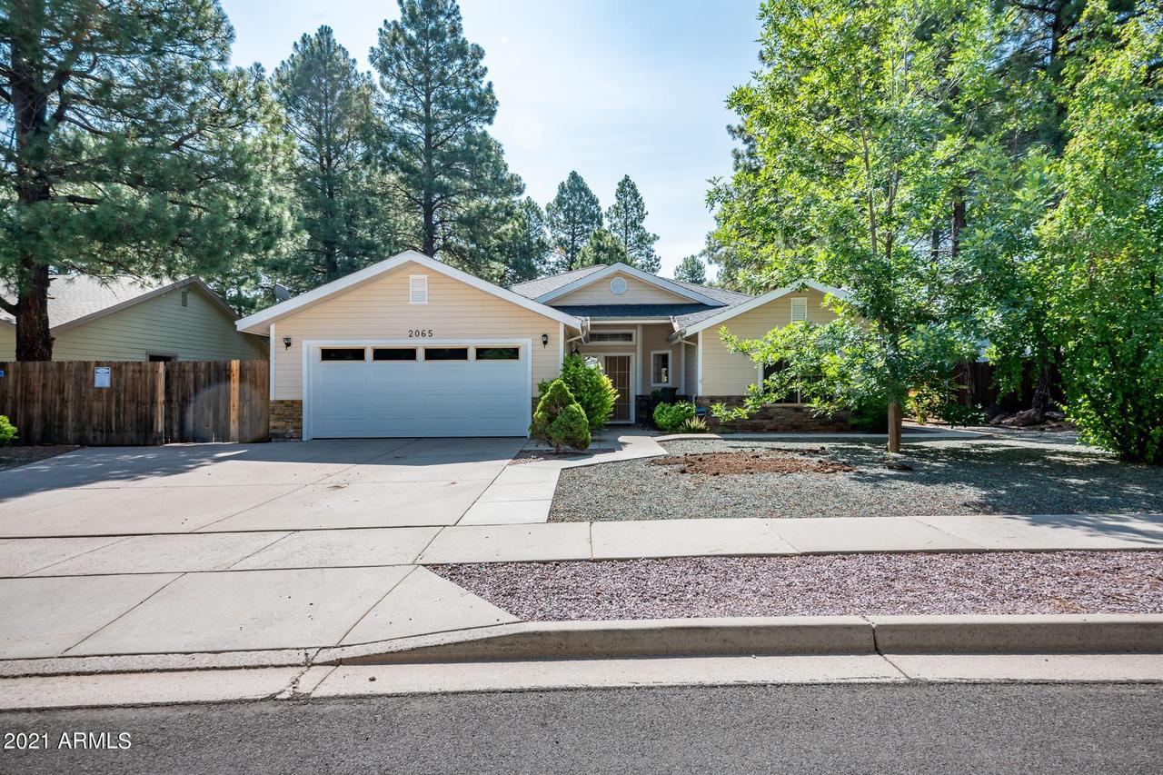 2065 W University Ave., Flagstaff, AZ 86001