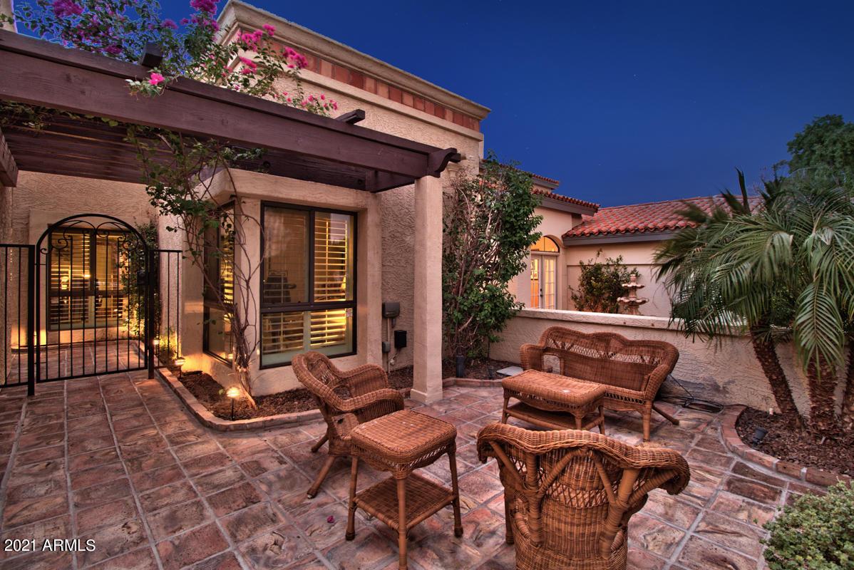 4636 E Monte Way, Phoenix, AZ 85044