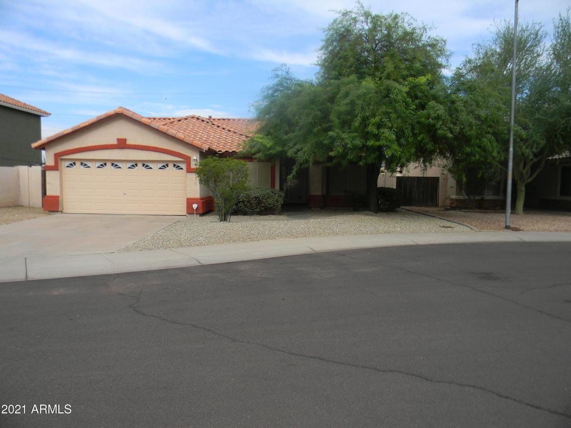 7017 N 77th Dr., Glendale, AZ 85303