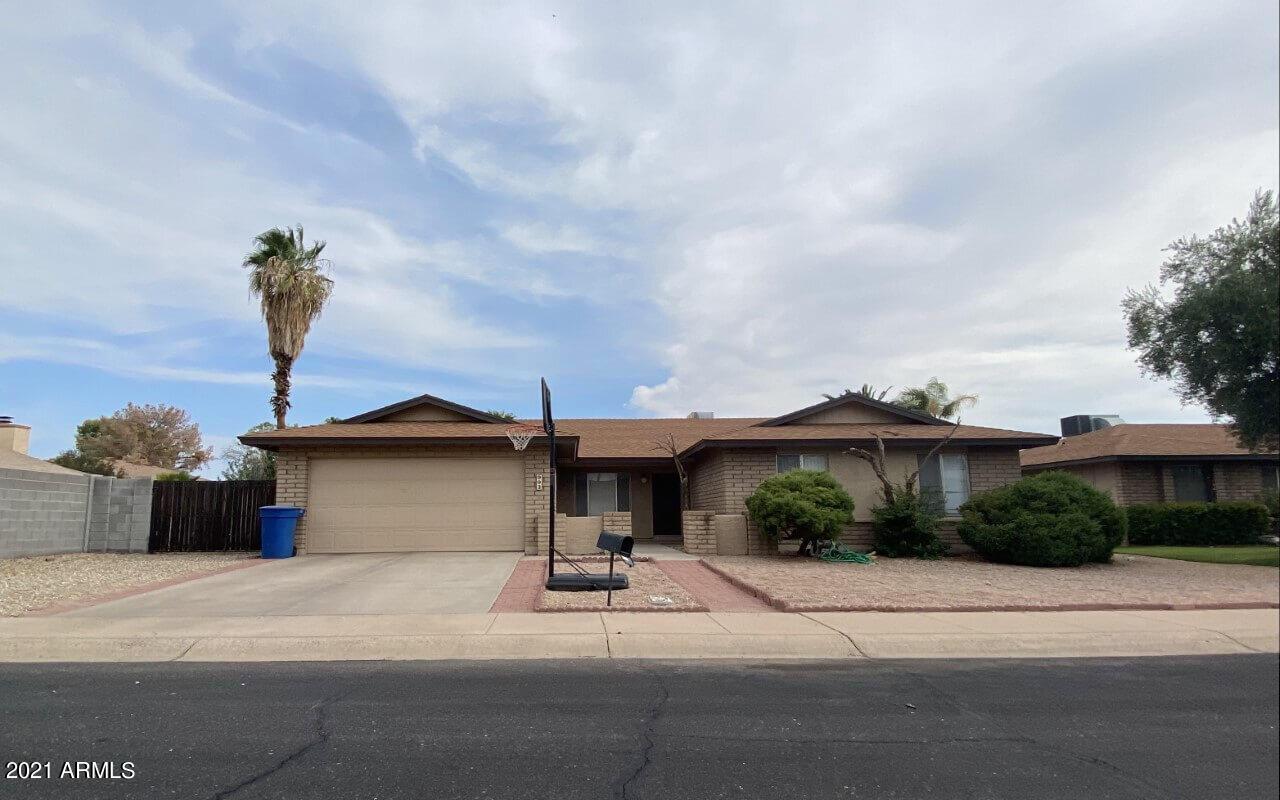 903 W Mission Dr., Chandler, AZ 85225