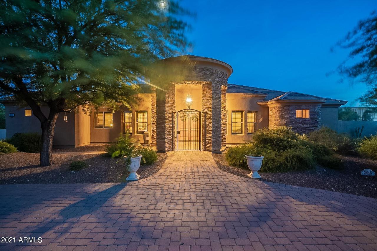 2615 W Irvine Rd., Phoenix, AZ 85086