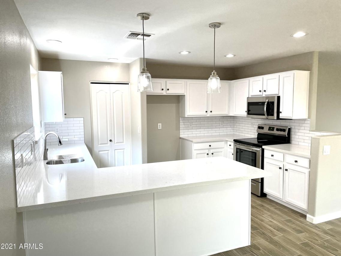 265 W Brangus Way, San Tan Valley, AZ 85143