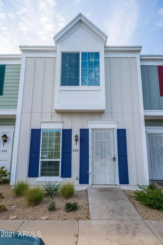 1601 N Saba St. #300, Chandler, AZ 85225