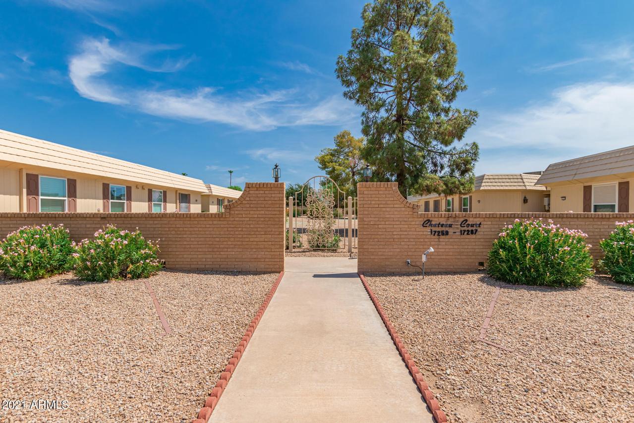 17267 N 105th Ave., Sun City, AZ 85373