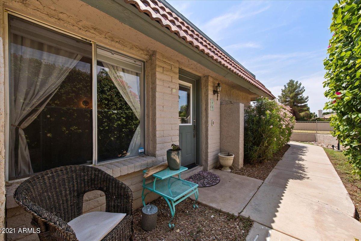 5634 S Captain Kidd Ct. #B, Tempe, AZ 85283