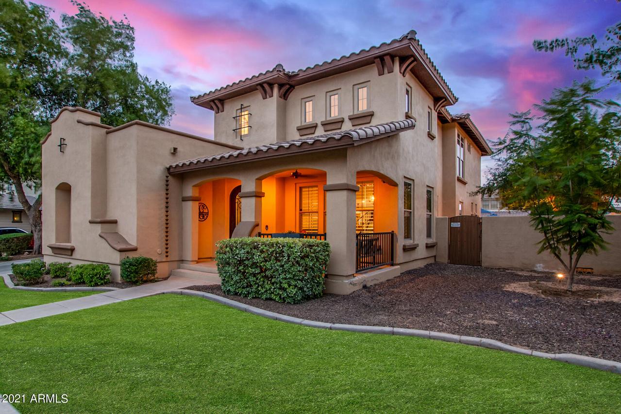 15451 W Valentine St., Surprise, AZ 85379