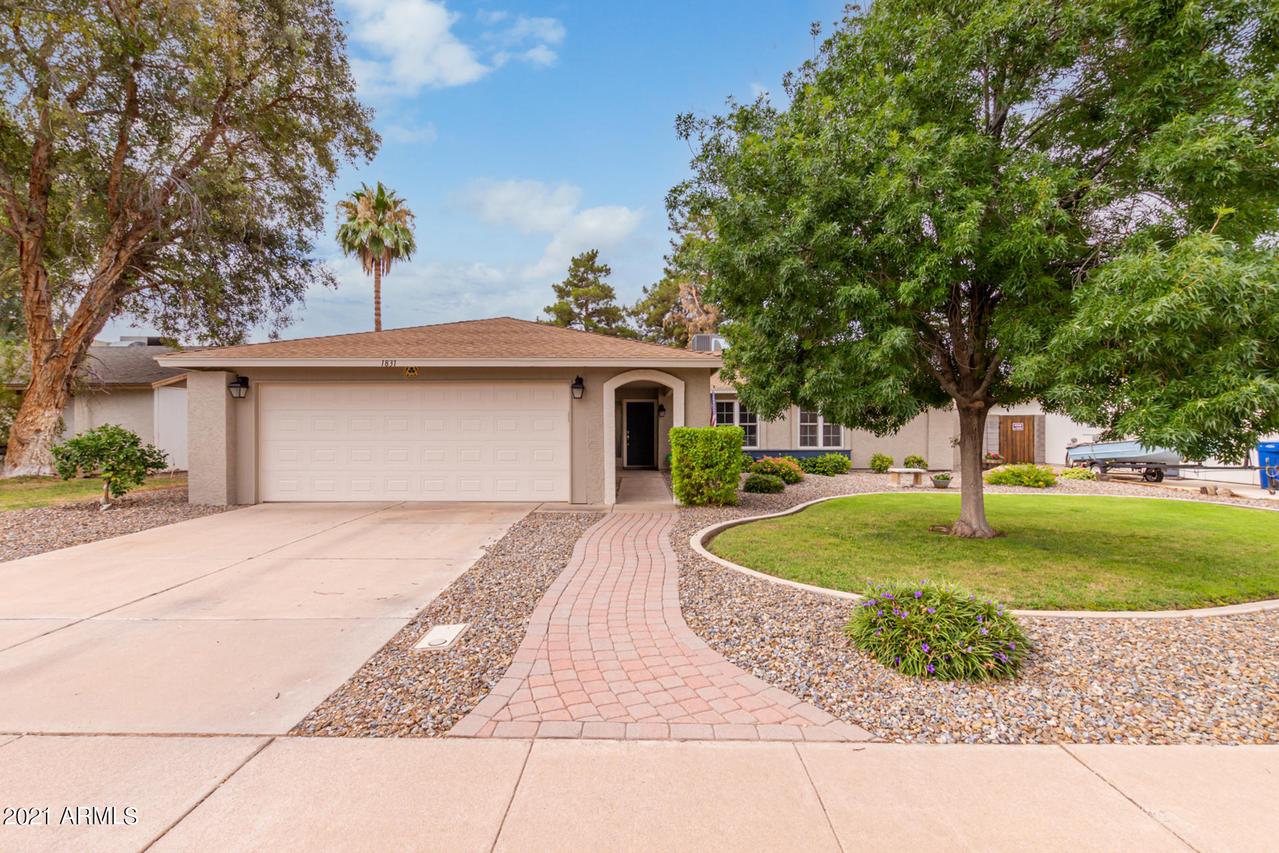 1831 W Mission Dr., Chandler, AZ 85224