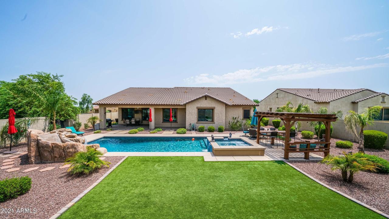 3602 N Acacia Crossing, Buckeye, AZ 85396