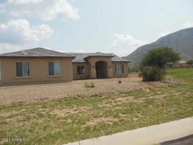 6499 E Saddlehorn Cir, Hereford, AZ 85615