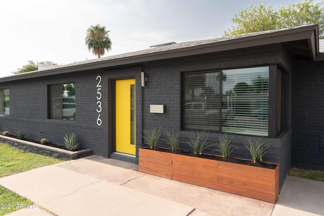 2536 E Montecito Ave., Phoenix, AZ 85016