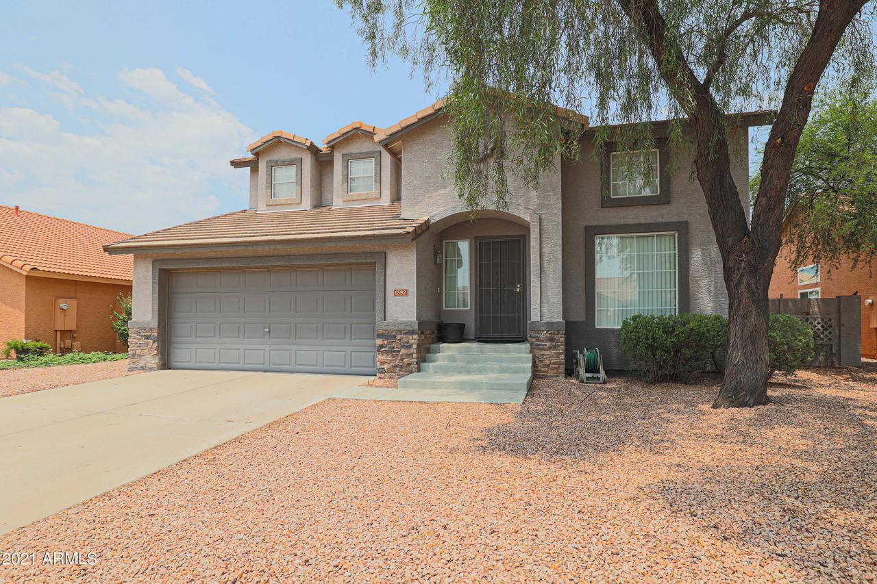 1592 E Oakland St., Chandler, AZ 85225